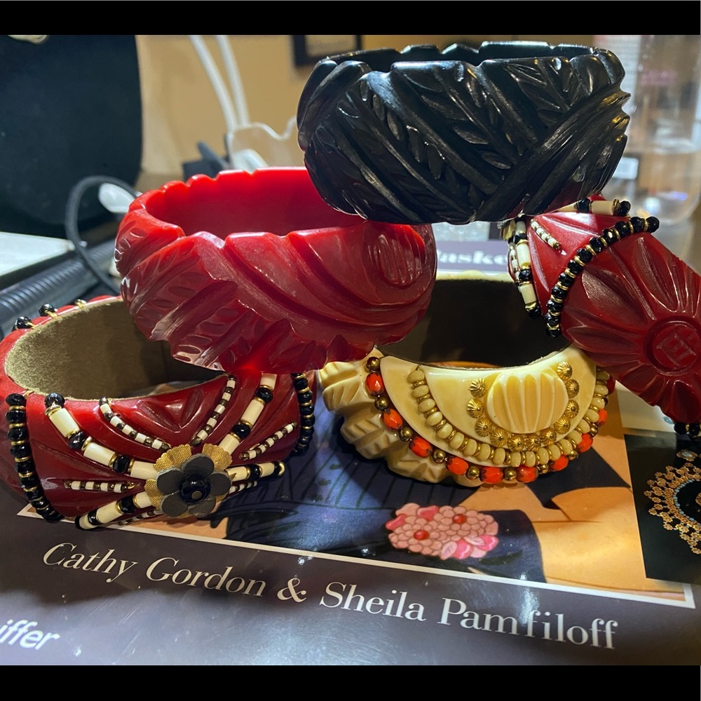 Miriam Haskell Carved Beaded Resin Bangle Lot of 4 - Picture 10 of 15